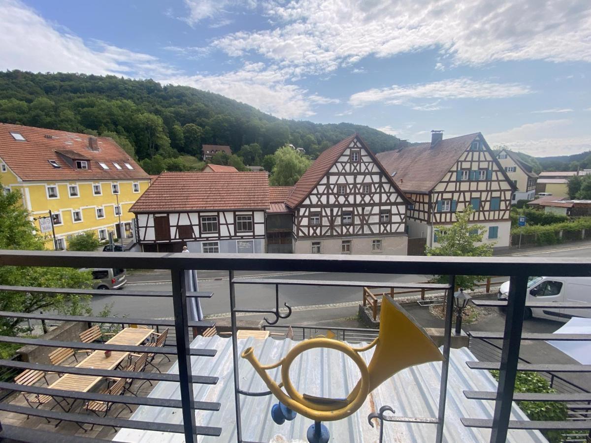Gasthof Hotel Zur Post Egloffstein エクステリア 写真