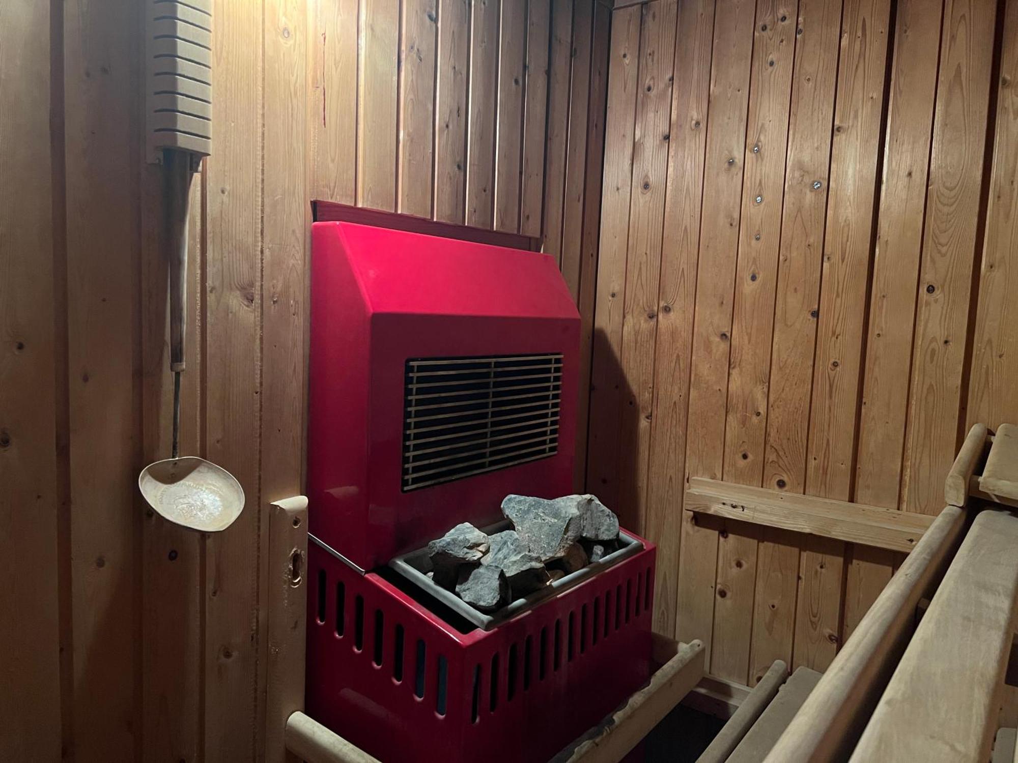 Gasthof Hotel Zur Post Egloffstein エクステリア 写真