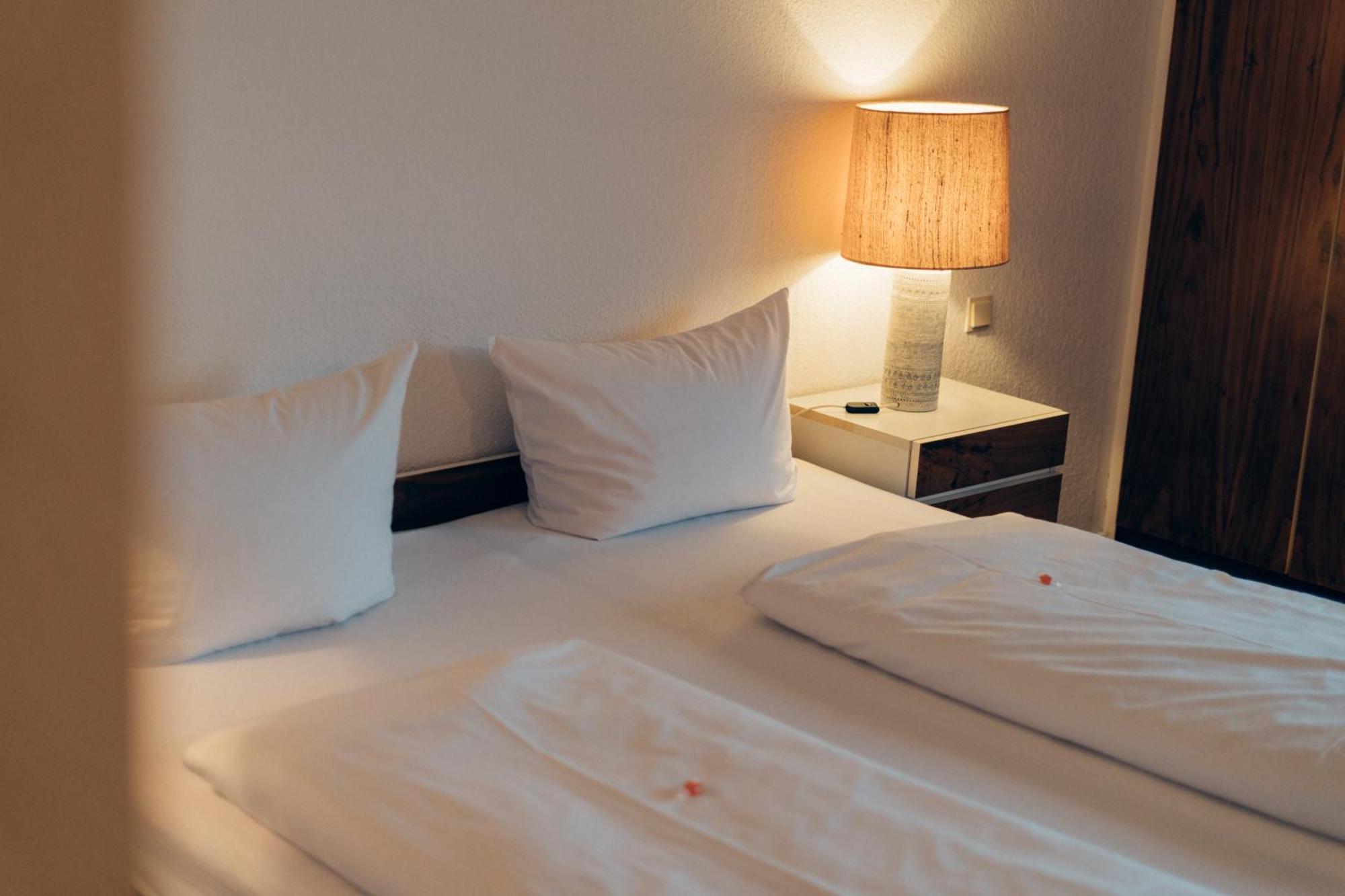 Gasthof Hotel Zur Post Egloffstein エクステリア 写真